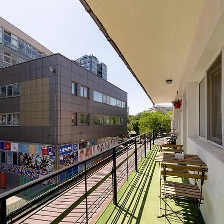 Downtown Victoria Studios By Citybookings Bukarest Exterior foto